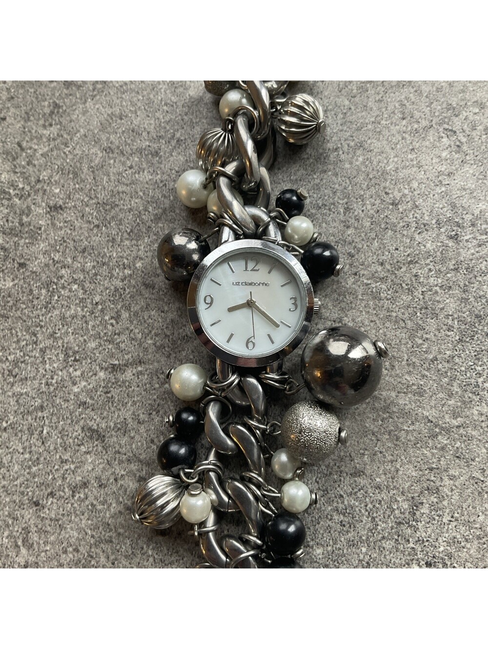 Beautiful Liz Claiborne Women’s Bracelet Watch White MOP Dial 26mm Case B-Q